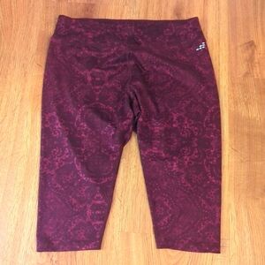 ❤️5/$25 BCG Capri Work Out Capri Pants